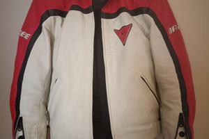 Tuta in pelle da donna per moto