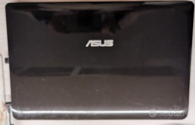 Portatile 17 pollici ASUS