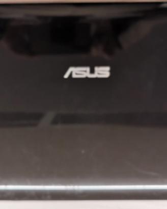 Portatile 17 pollici ASUS