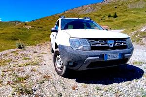 Dacia Duster 4x2 ambiance motore perfetto