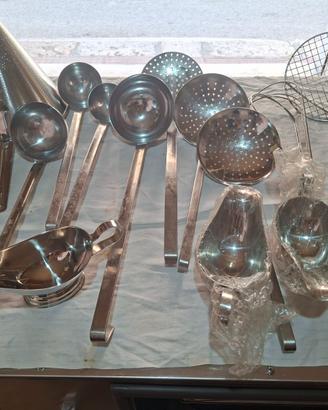 Utensili professionali inox per cucina