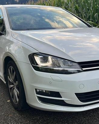 Volkswagen Golf VII 1.4 TSI Highline
