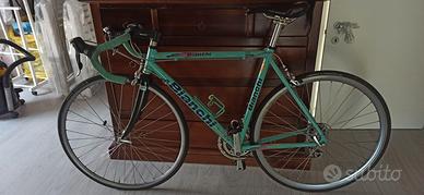 bicicletta da corsa bianchi