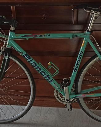 bicicletta da corsa bianchi