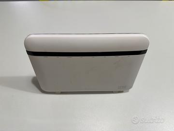 MODEM ROUTER HOME&LIFE HUB ZYXEL