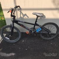 BmX Squeeze Saltafoss