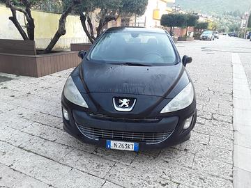 Peugeot 308 Tecno 1.6 Diesel nera - motore buono