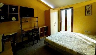 Camera con bagno e angolo cottura per max 6 mesi