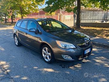OPEL ASTRA 1.4 TURBO GPL