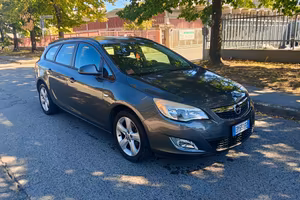 OPEL ASTRA 1.4 TURBO GPL