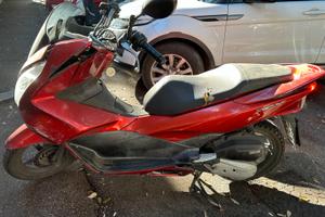 Honda PCX 125 - 2011