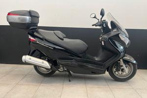 Suzuki Burgman 200