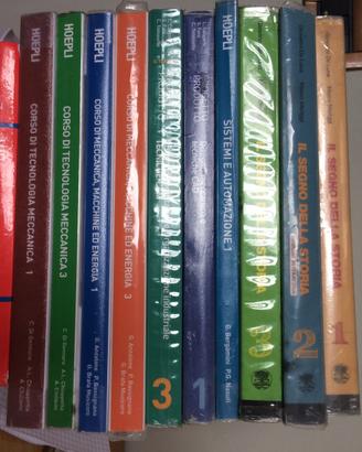 libri ITI e liceo scientifico