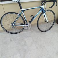 Trek Madone carbon - Campagnolo Neutron Ultra