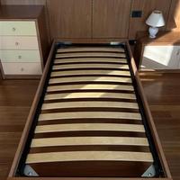 Camera da letto (materasso, comodini, scrivania)