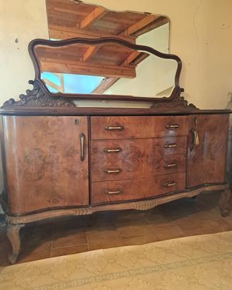 Mobile antico