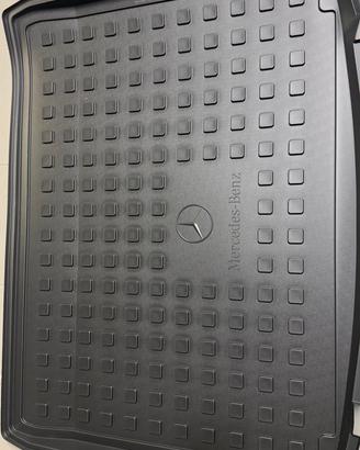 Vasca per bagagliaio mercedes classe a w177