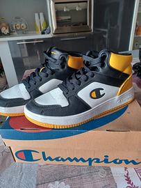 scarpe Champions mai usate 
