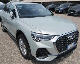 Audi Q3 SPB 45 TFSI e S tronic 150cv uniproprietar