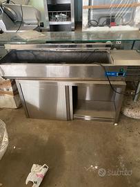 Base refrigerata per alimenti