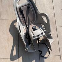 Seggiolino universale per bici
