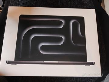 Mabook pro M5 32GB 4TB