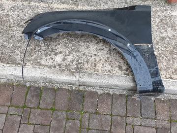 mitsubishi pajero parafango anteriore sinistro