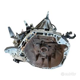 CAMBIO MANUALE COMPLETO NISSAN Micra 5° Serie 820