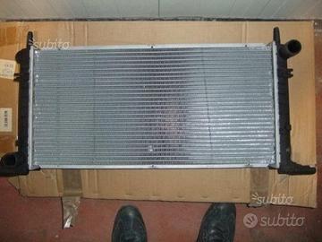 Radiatore nuovo x ford escort 1100 1135 E 1133