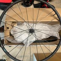 Cerchi Shimano Rs 370