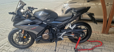 Honda CBR500R 2022