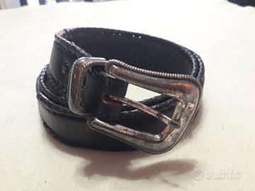 Cintura lunghezza 102cm.