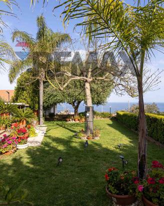 Appartamento - Aci Castello