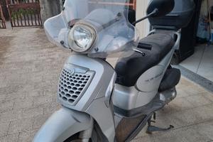scarabeo 200ie