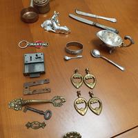 Oggetti vari come da descrizione