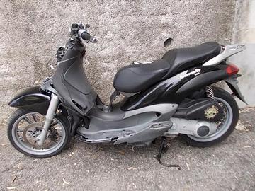 Smembro piaggio beverly 250 motore honda