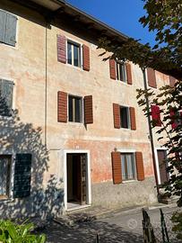 Casa immersa nel verde della Valdastico ( VI )