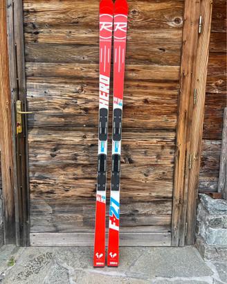 Sci Rossignol da gigante