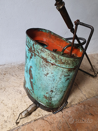 Pompa in rame irroratrice verderame