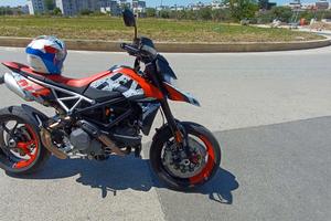 DUCATI HYPERMOTARD 950 RVE