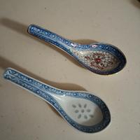 coppia cucchiai in porcellana cinese metà '900