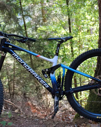 bici downhill mondraker  SUMMUM  R