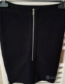 GONNA NERA “ ZARA”TG S STRETCH CON ZIP RETRO