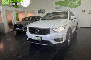 VOLVO XC40 D3 Geartronic Momentum