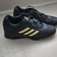 scarpe adidad per stacco da terra