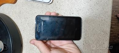 Lotto di 3 telefoni:
Huawei Samsung Alcatel