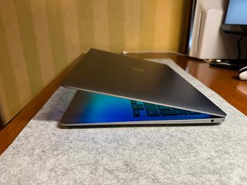 Macbook Air A2179 13”