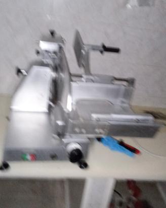 affettatrice professionale 