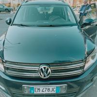 macchina tiguan 2012 benzina