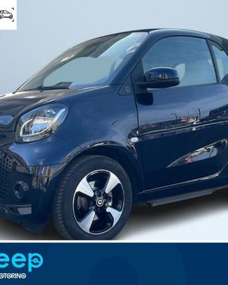 smart fortwo EQ PASSION 4,6KW